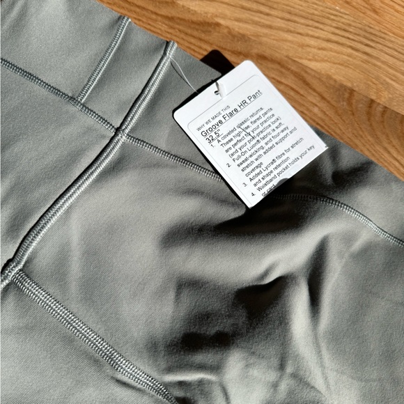 NWT lululemon luon groove pants grey sage size 4 - Picture 3 of 6